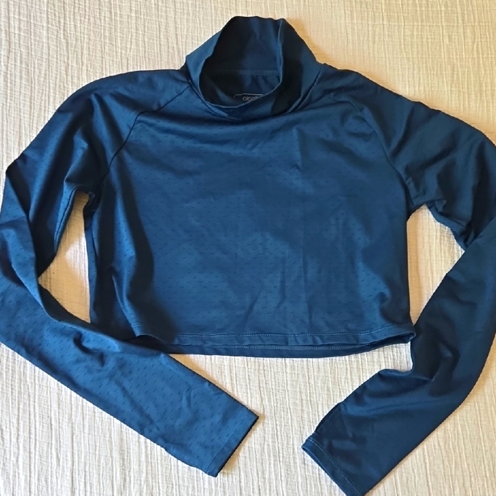 Oiselle Firecracker Long Sleeve Crop Top